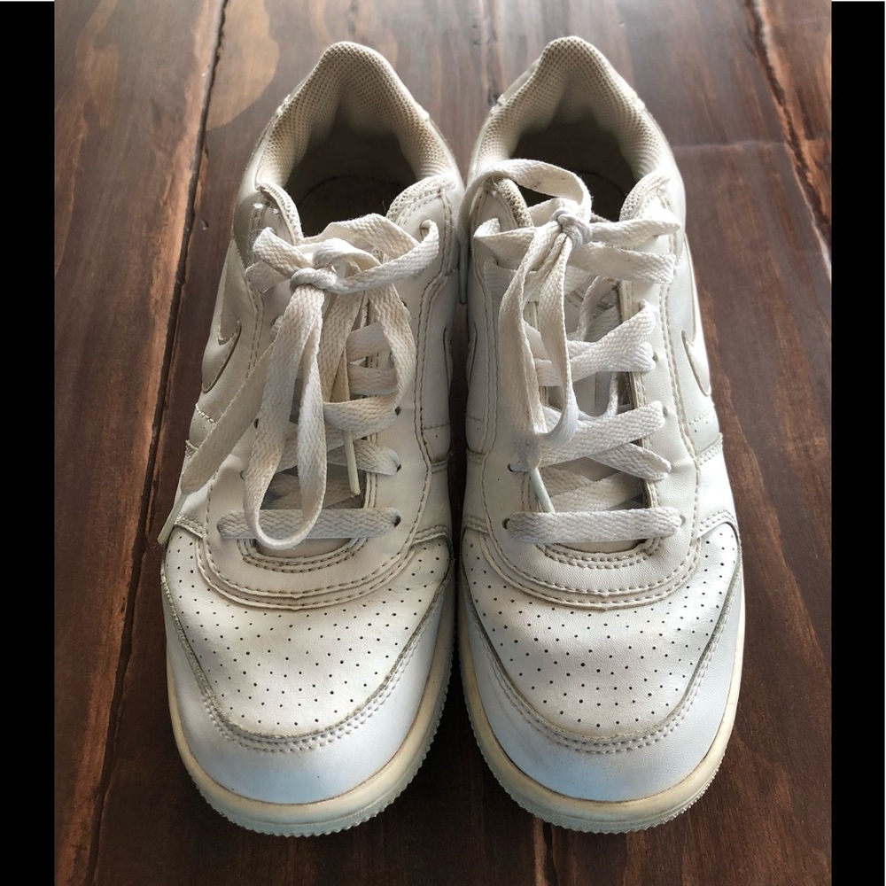 Vintage NIKE sz 5Y